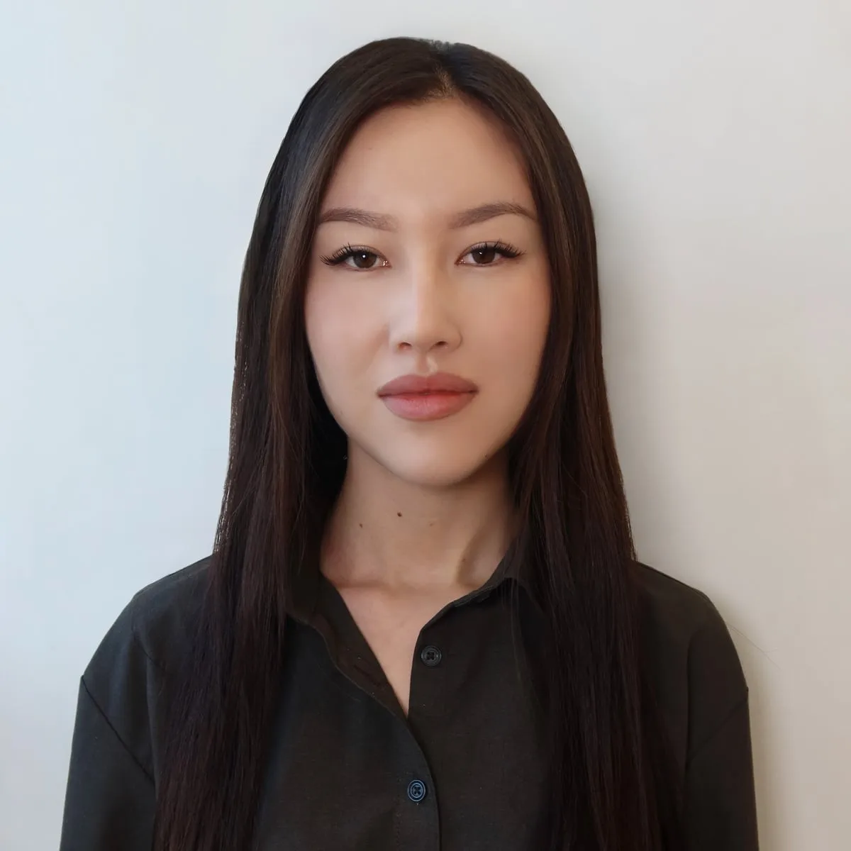 Aika, Lash Master at Azizam salon in Dubai