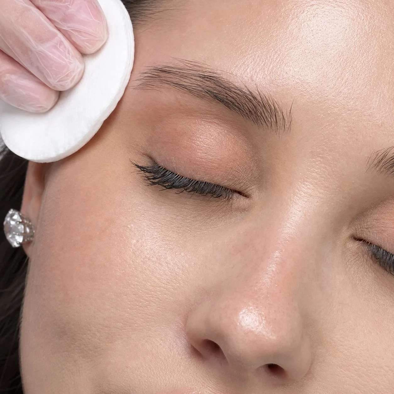 Brow lamination in Dubai, brows cleansed before treatment at AZIZAM beauty salon